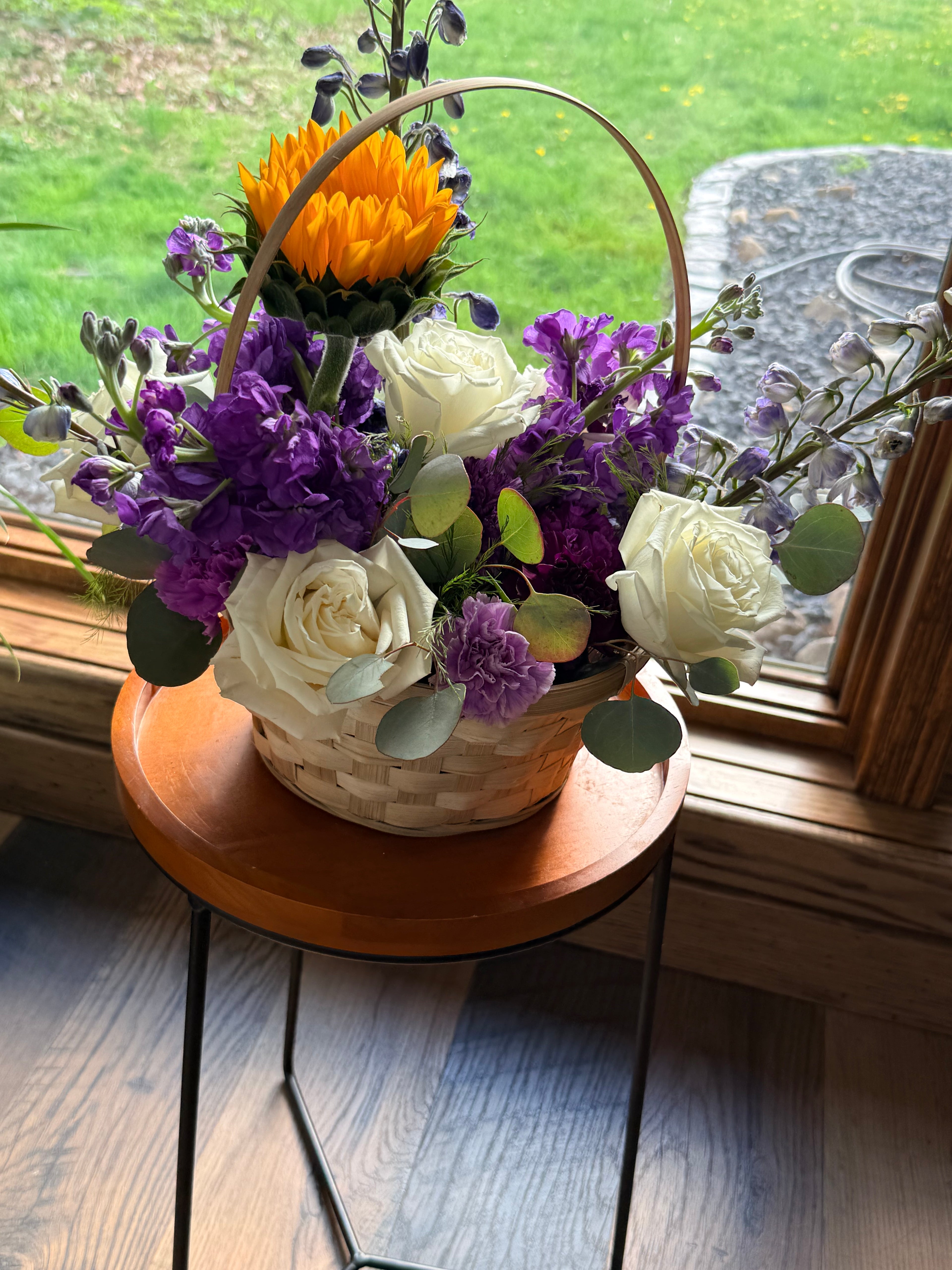 Florists choice basket